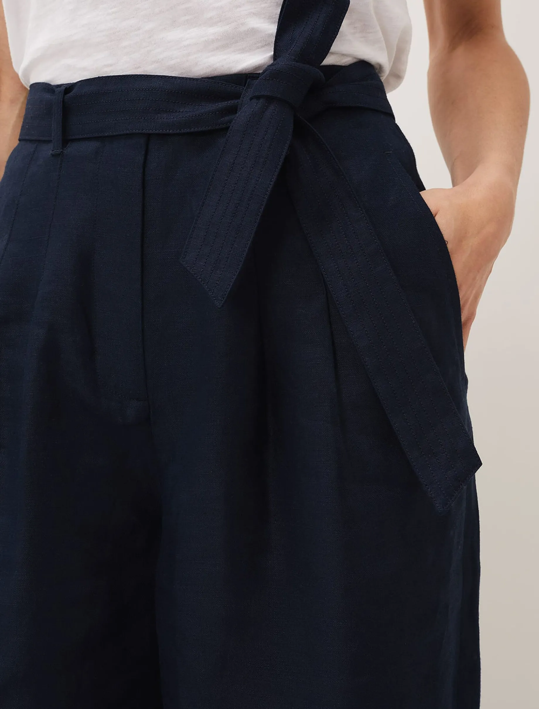 Aaliyah Linen Belted Wide Leg Trouser