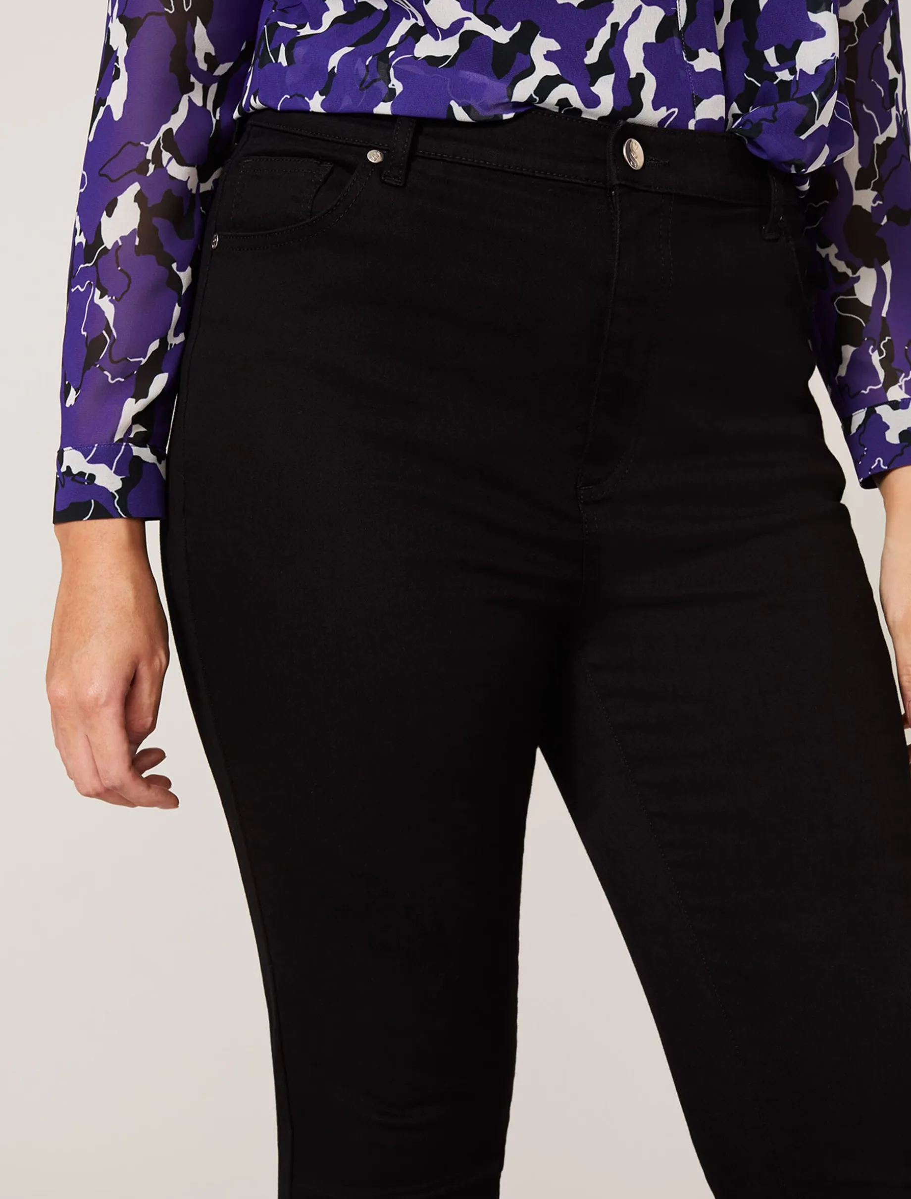Alex Slim Leg Jean