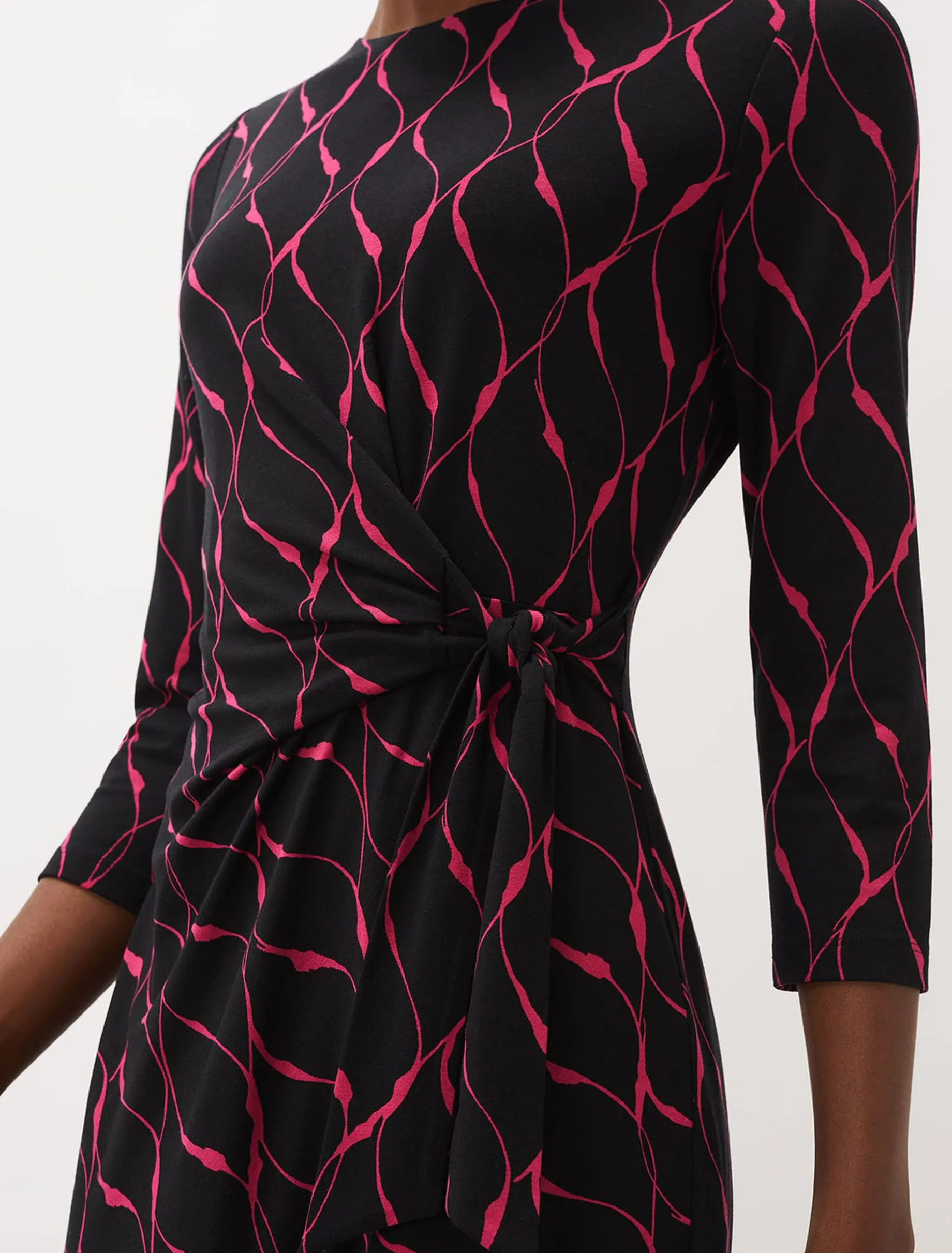 Ally Abstract Print Fitted Jersey Dress