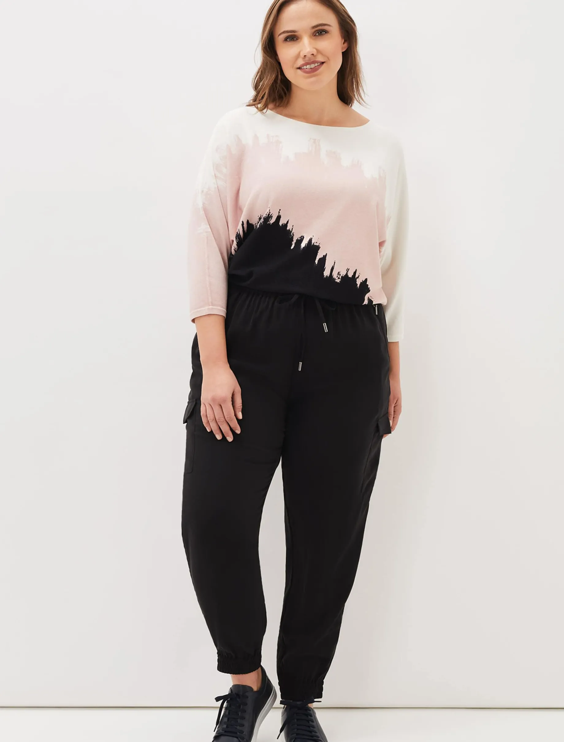 Alora Soft Jogger