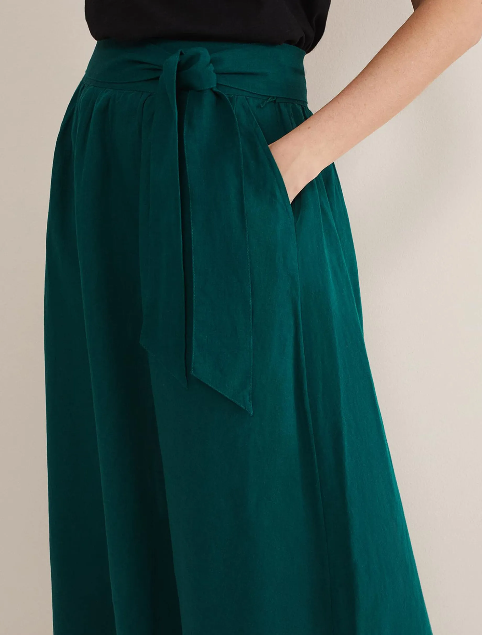 Amorette Linen Belted Maxi Skirt
