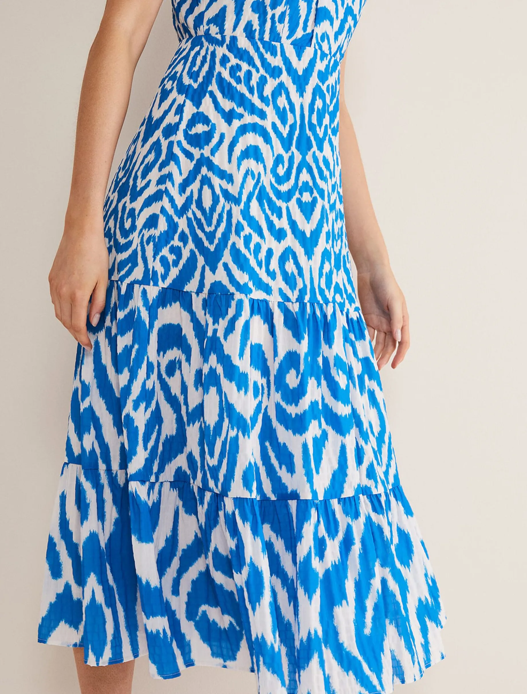 Bella Cross Neck Print Midi Dress