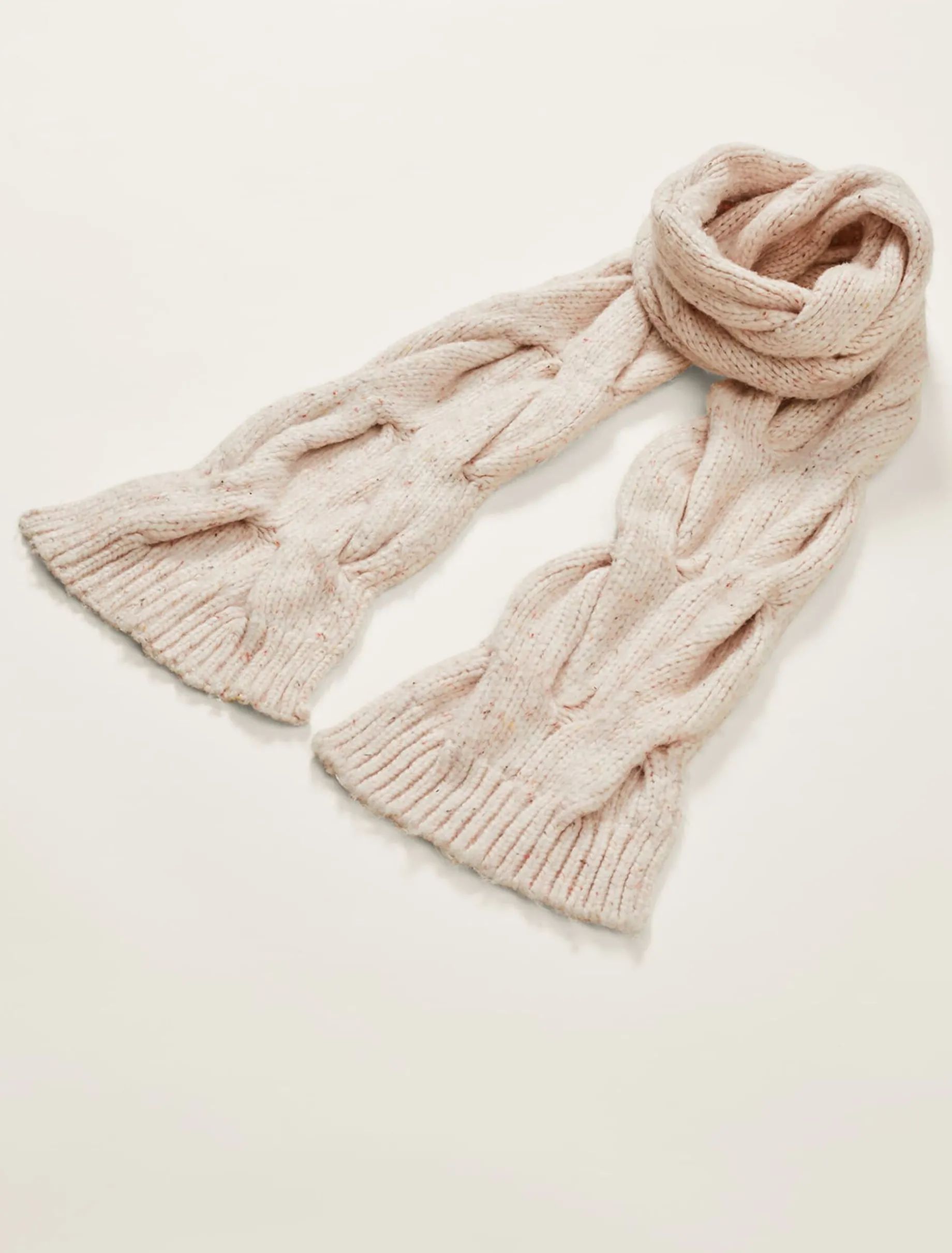 Cattie Cable Scarf