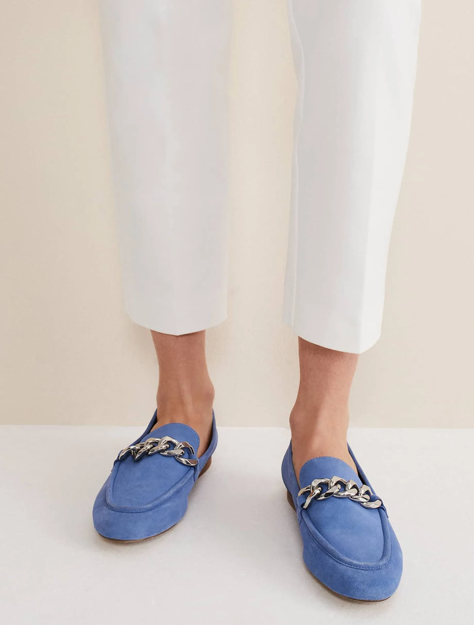 Chain Detail Loafer Shoe
