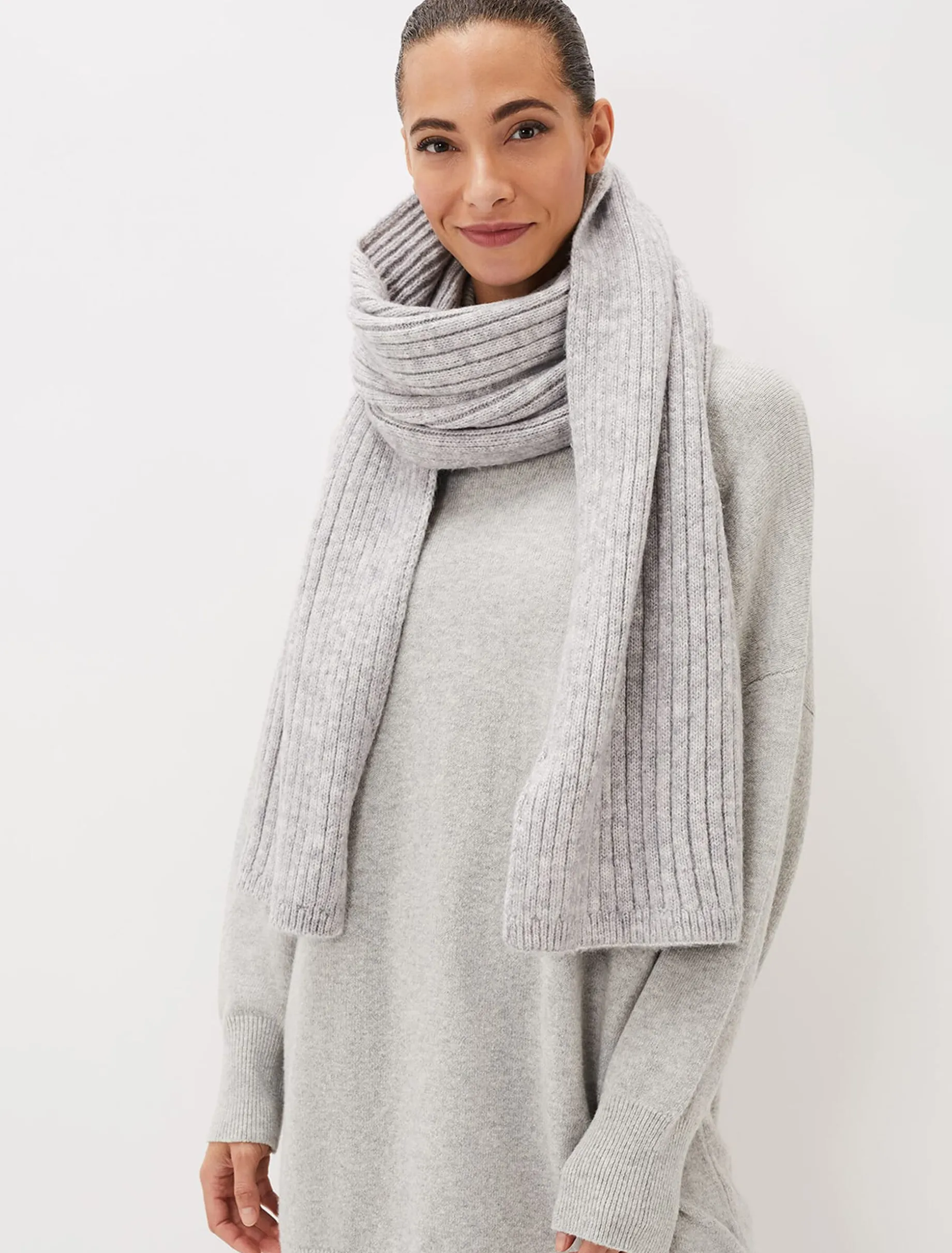 Corinna Ribbed Scarf