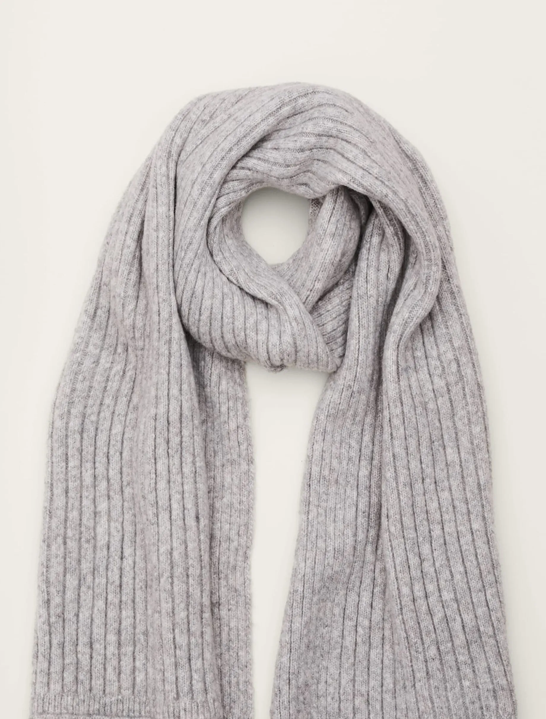 Corinna Ribbed Scarf