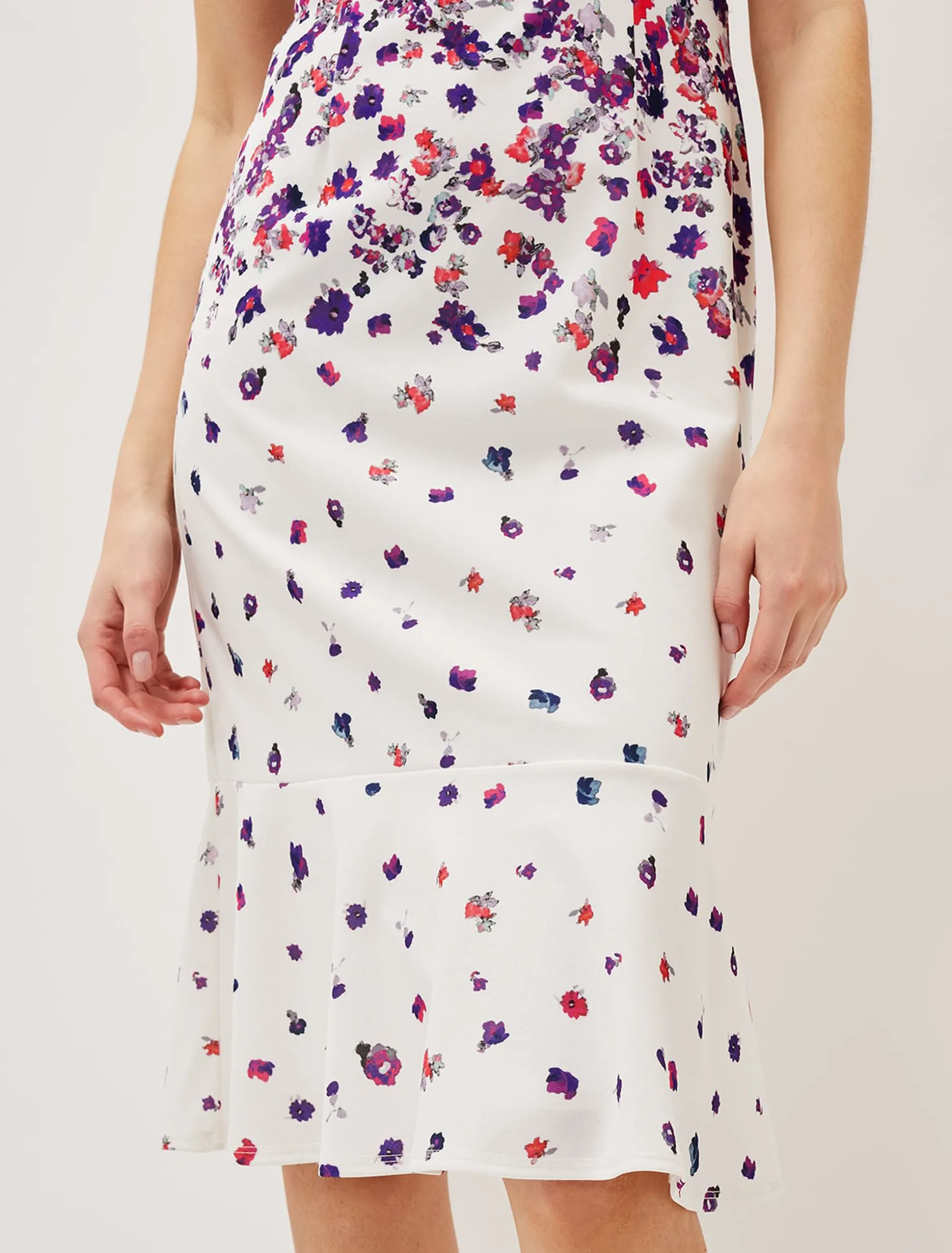 Dahlia Ditsy Floral Fitted Dress