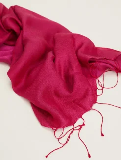 Diamond Weave Scarf