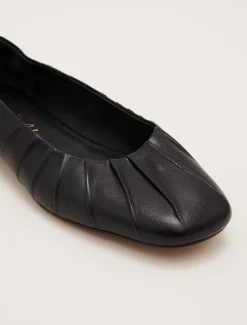 Elasticated Pump