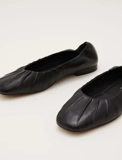 Elasticated Pump