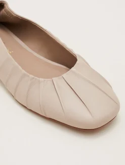 Elasticated Pump