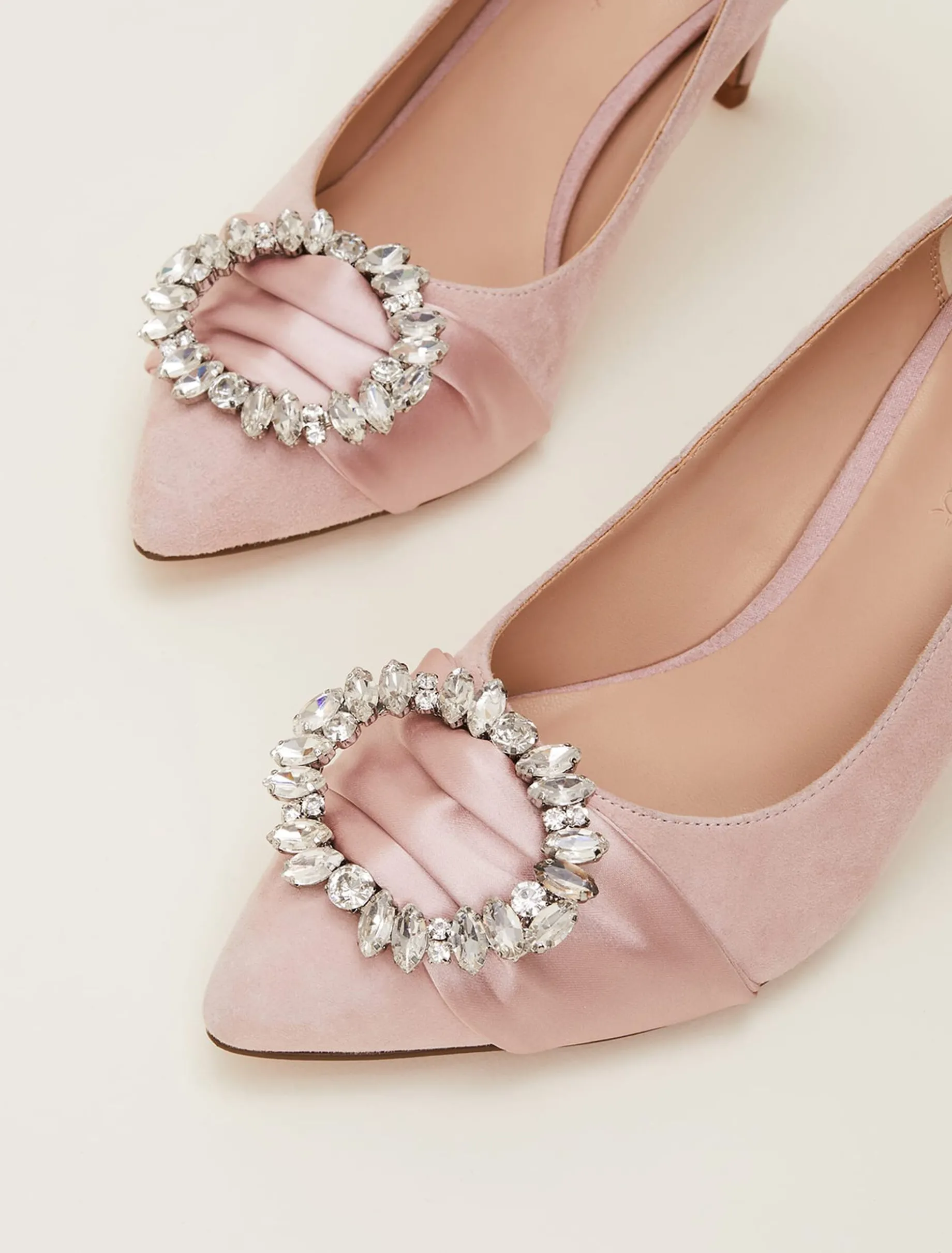 Embellished Court Shoe