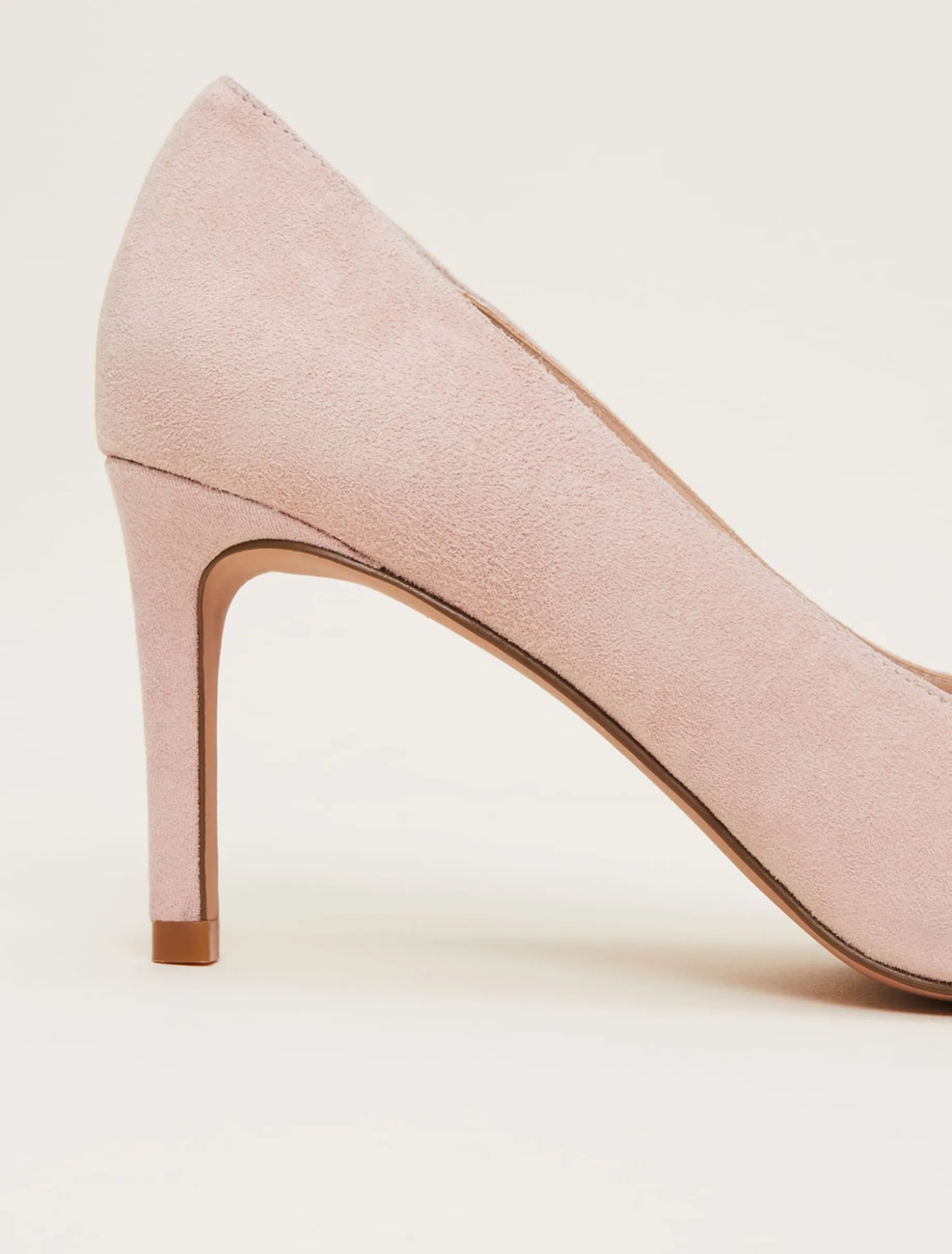 Embellished Court Shoe