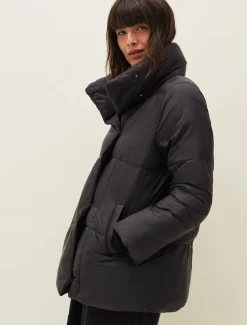 Eshima Short Puffer Coat