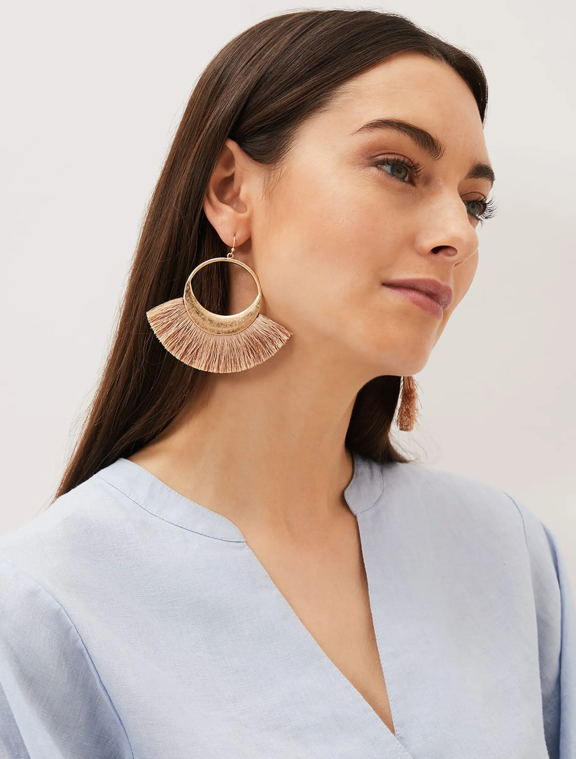Fan Detail Drop Earring