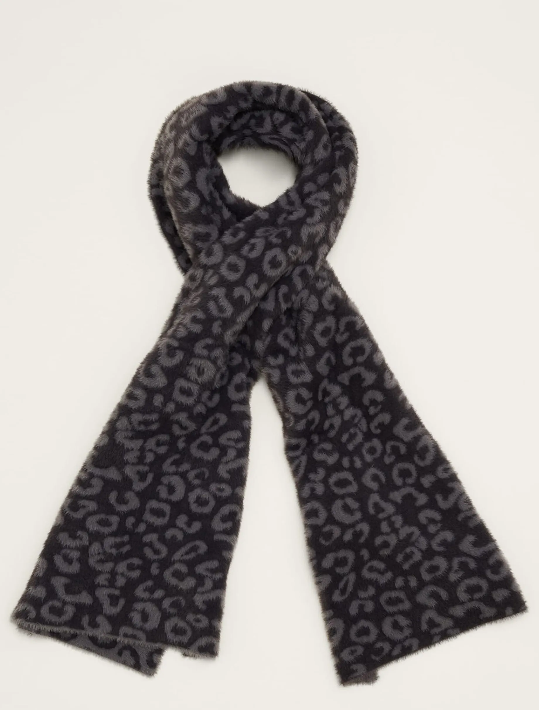 Fiona Leopard Print Fluffy Scarf