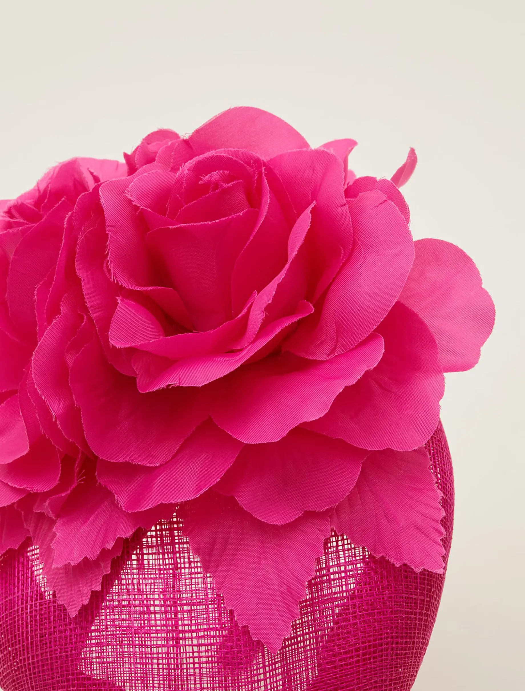 Flower Detail Pillbox Fascinator