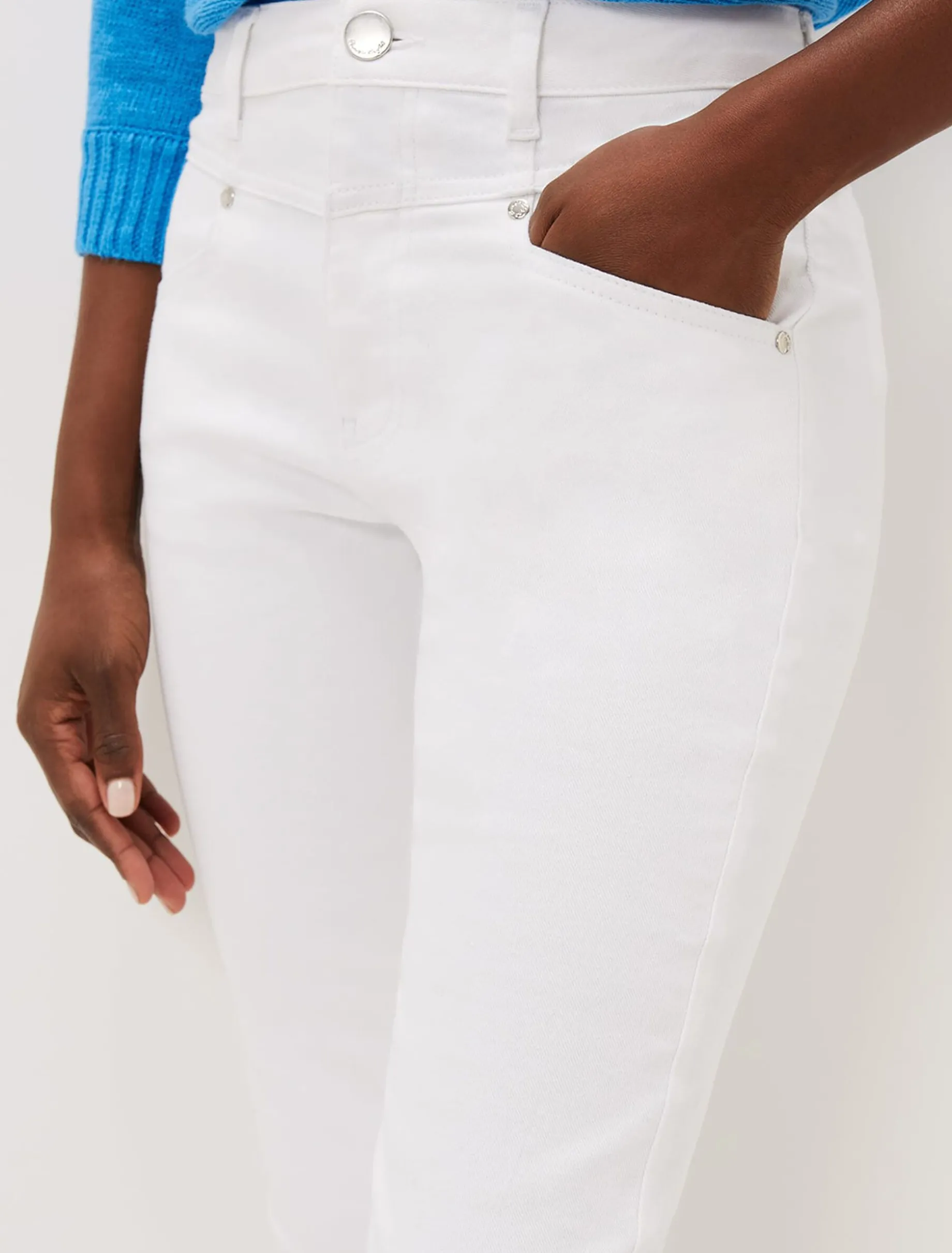 Hailee Topstitch Skinny Jeans Short