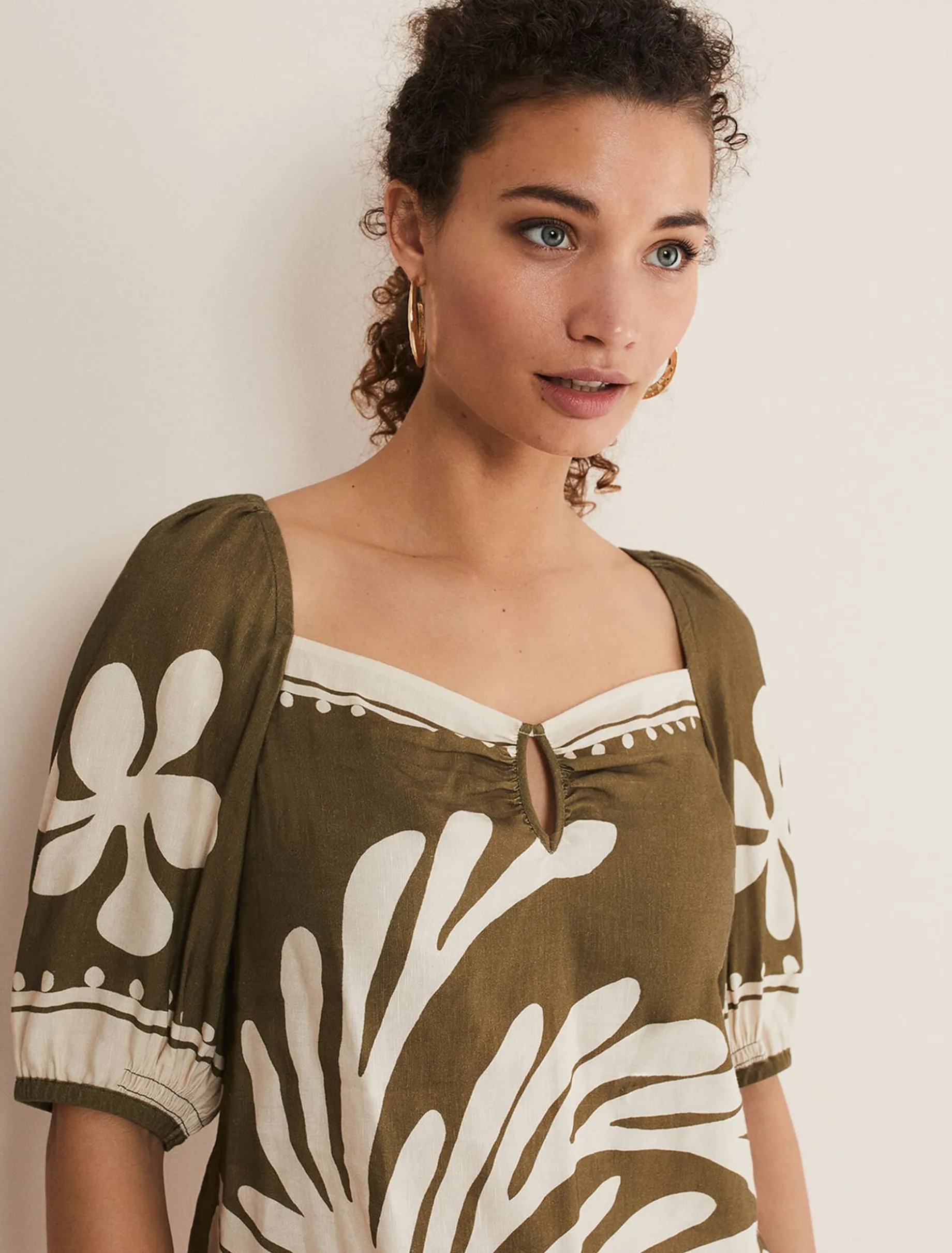 Hesta Linen Top