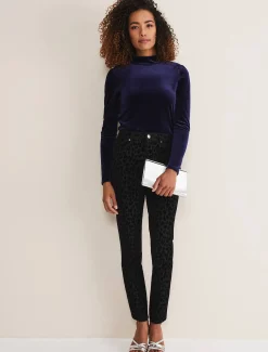 Jaimie Flocked Jeans