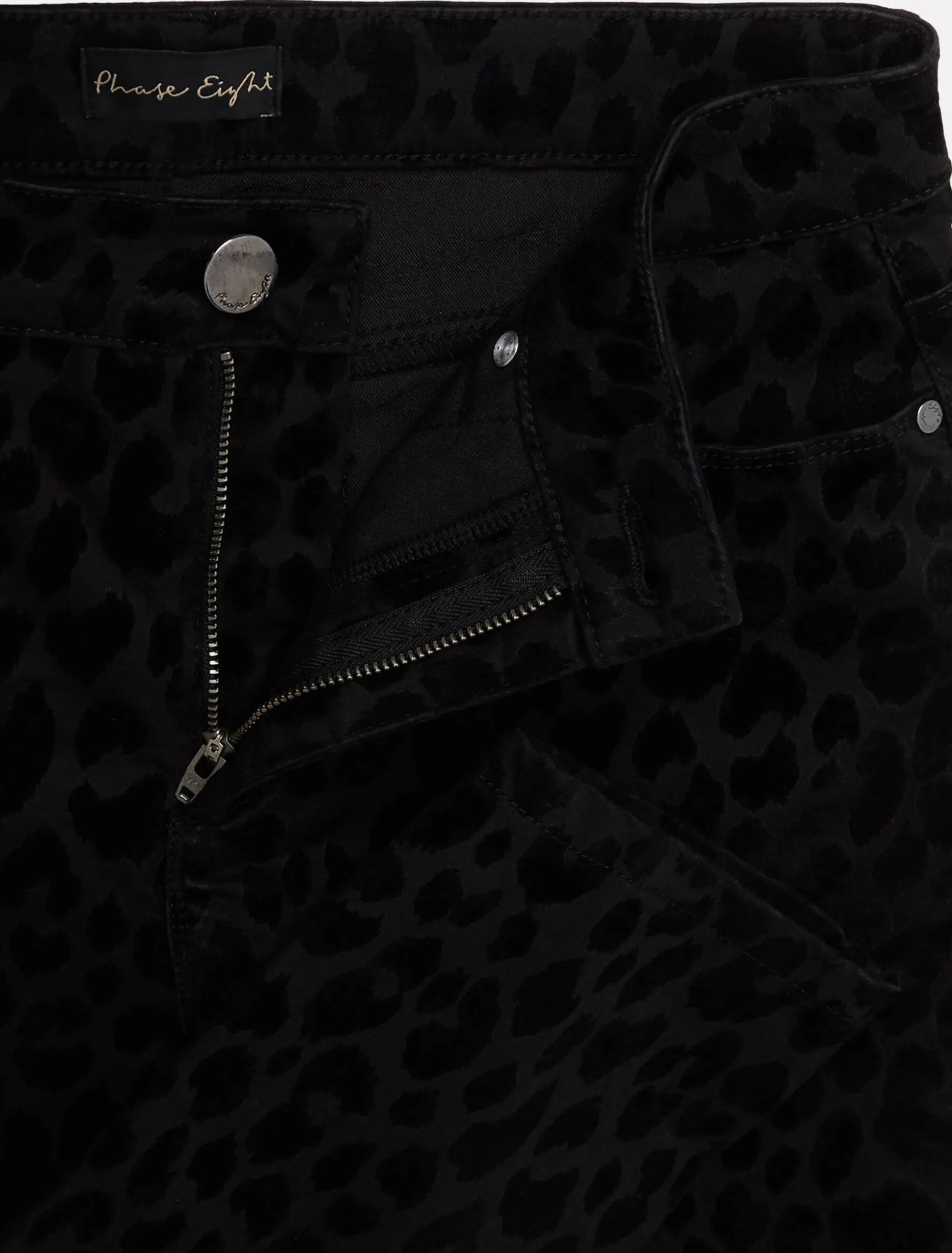 Jaimie Flocked Jeans