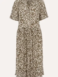 Jemmy Leaf Print Swing Dress