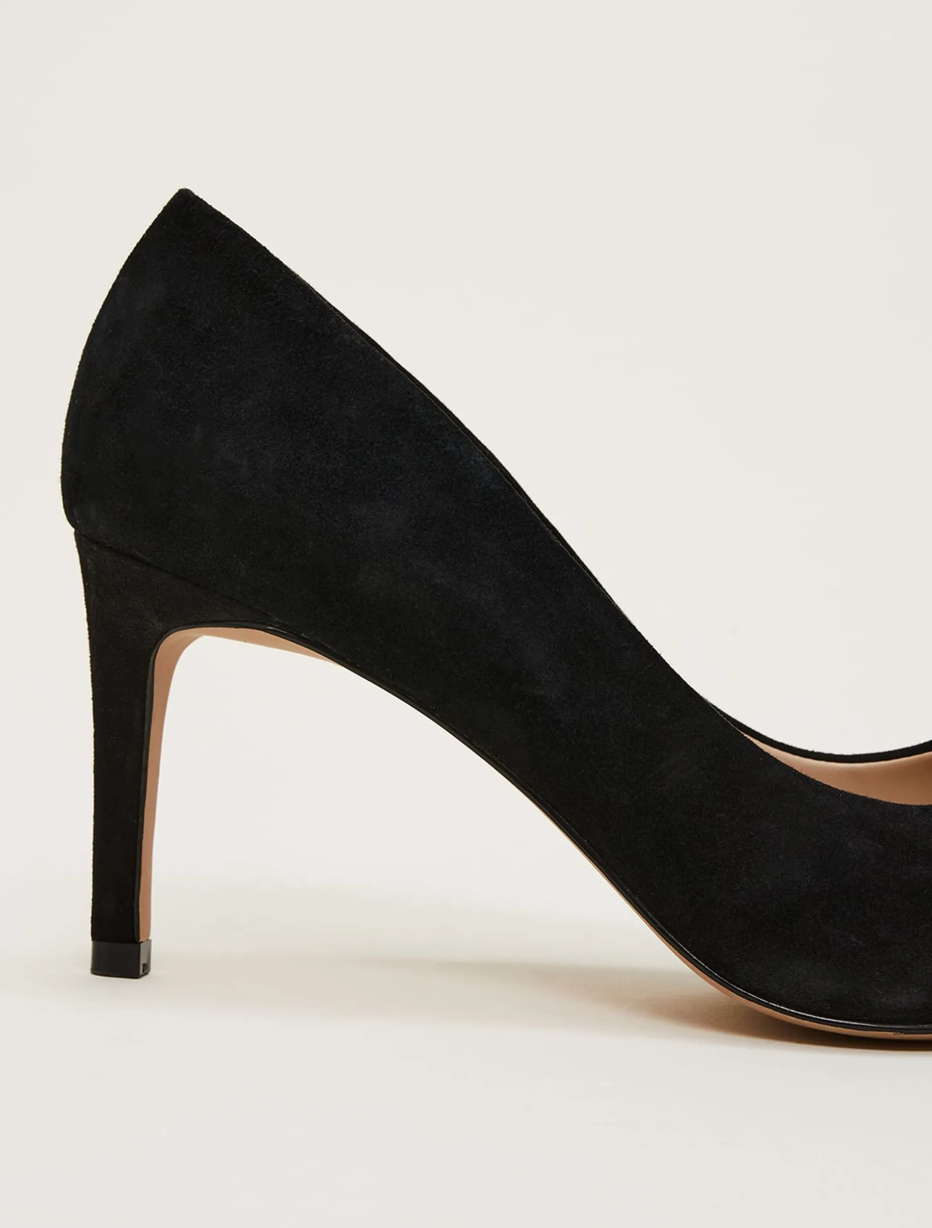 Jewel Front Bow Court Shoe