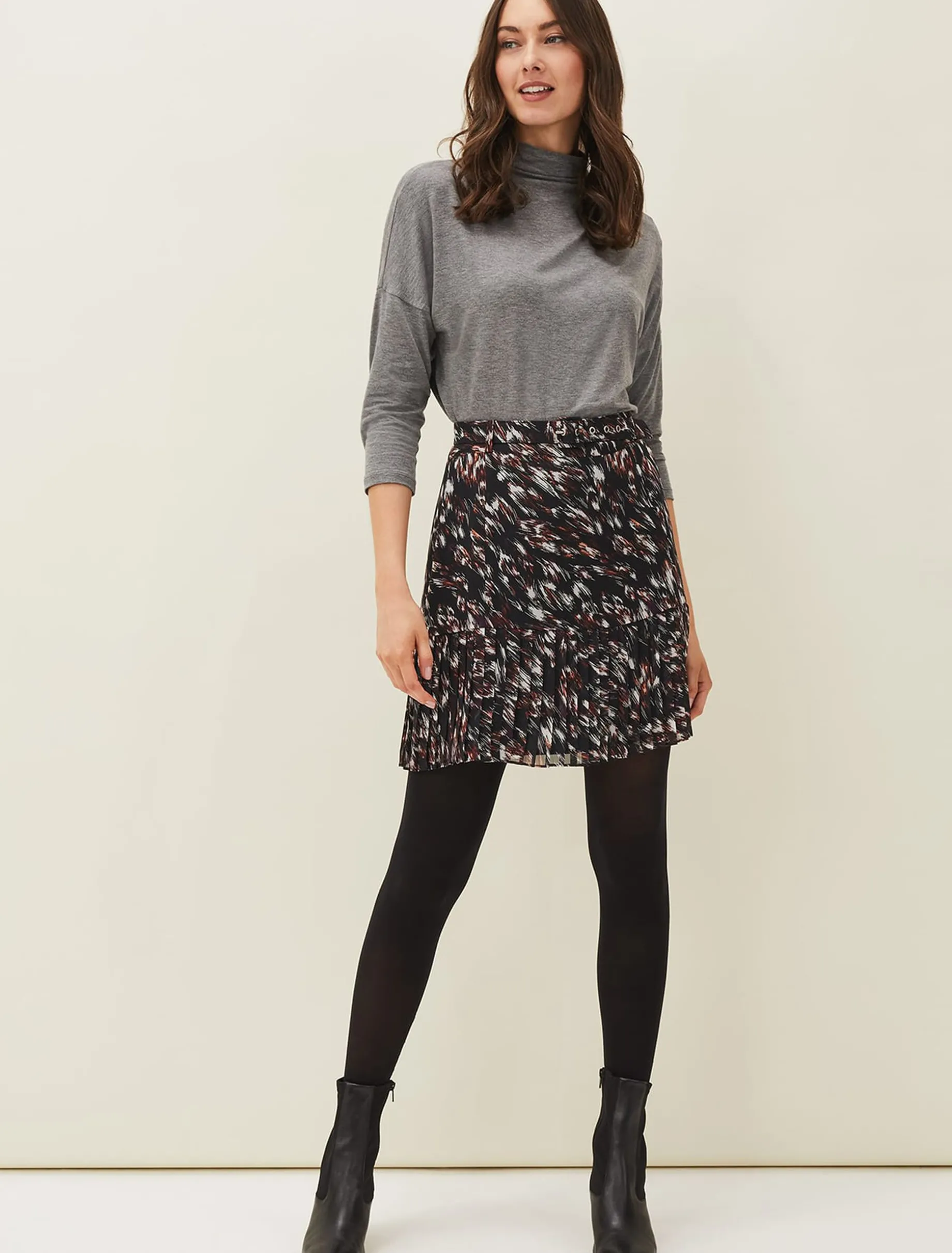 Kayley Abstract Print Mini Skirt