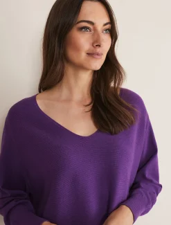 Kirste Textured Fine Knit V-Neck Jumper