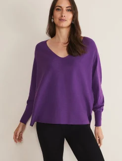 Kirste Textured Fine Knit V-Neck Jumper