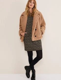 Lace Up Leather Flat Boots