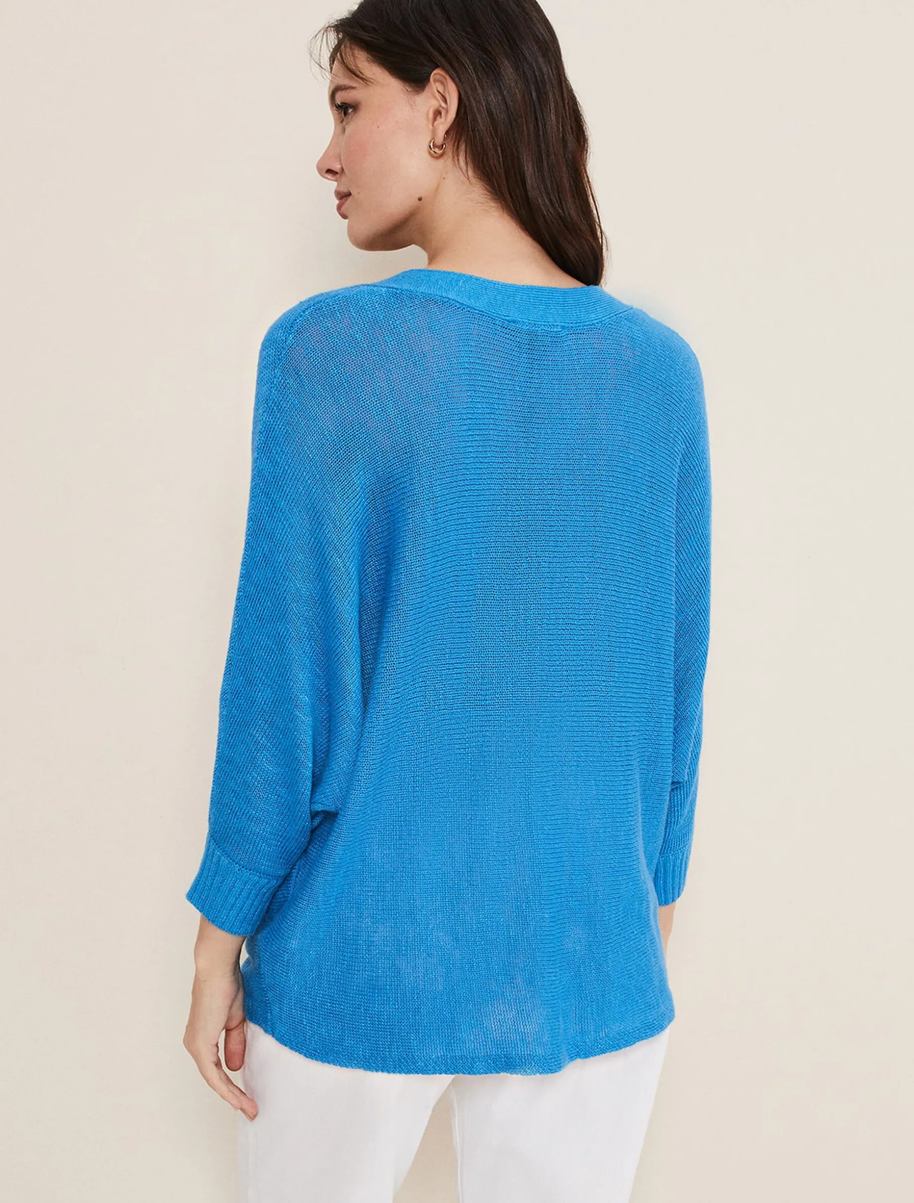 Larol Linen V Neck Knit
