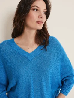 Larol Linen V Neck Knit