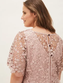 Mariposa Lace Dress