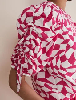 Marnie Geo Top