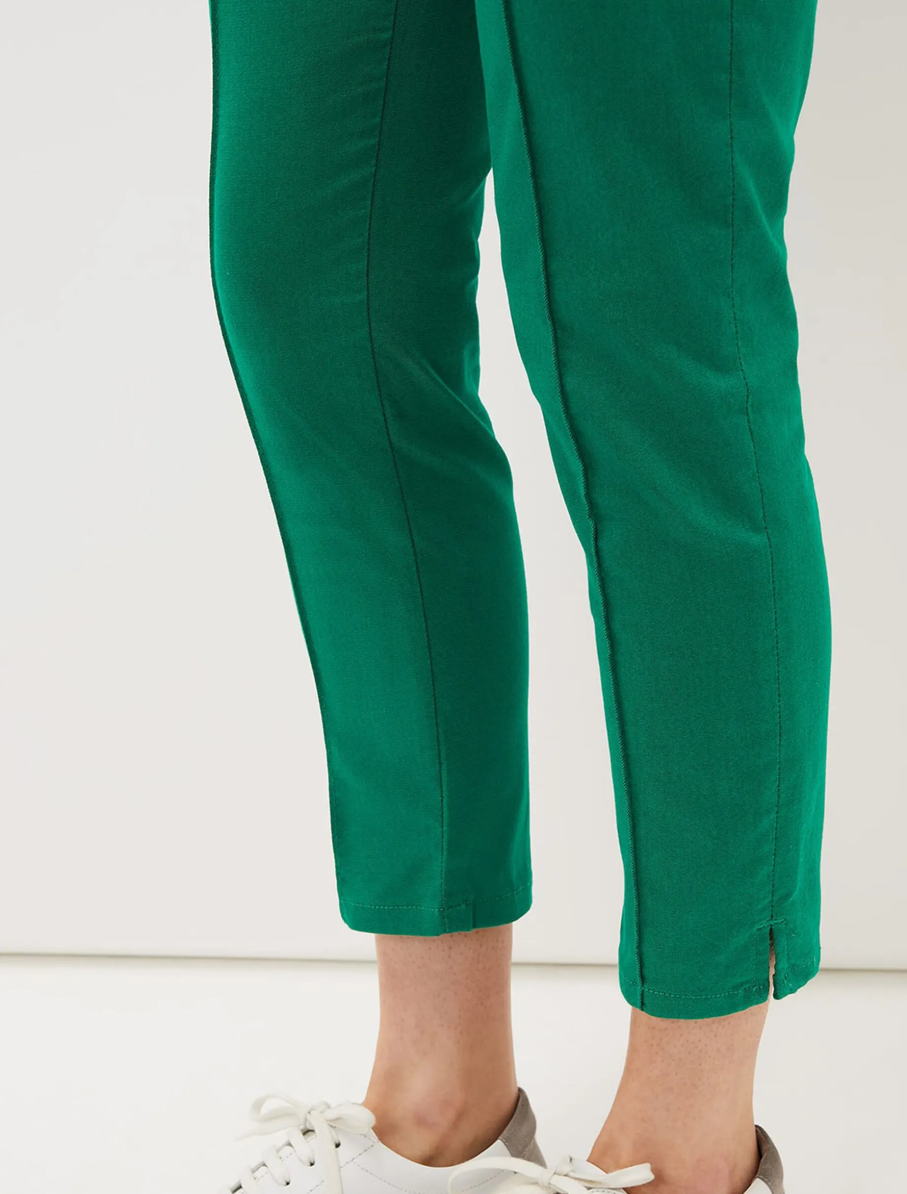 Miah Cropped Jegging