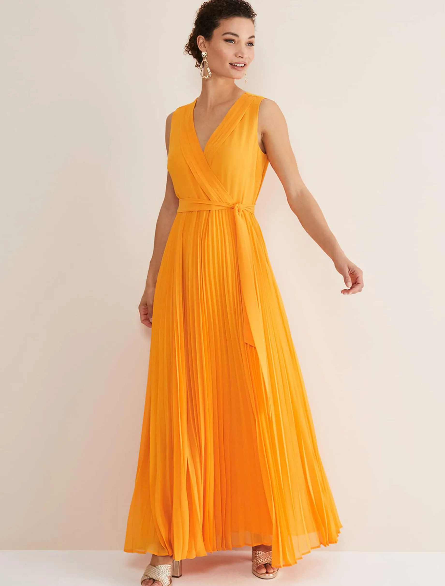 Mollie Pleat Maxi Dress