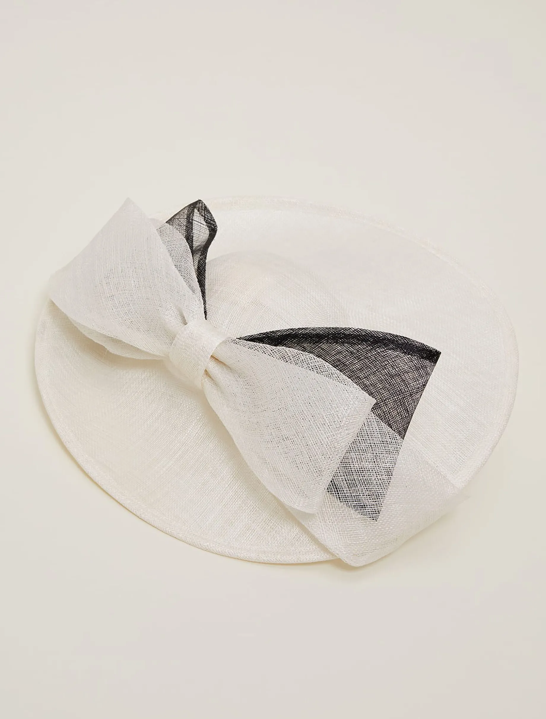 Oversized Double Bow Disc Fascinator