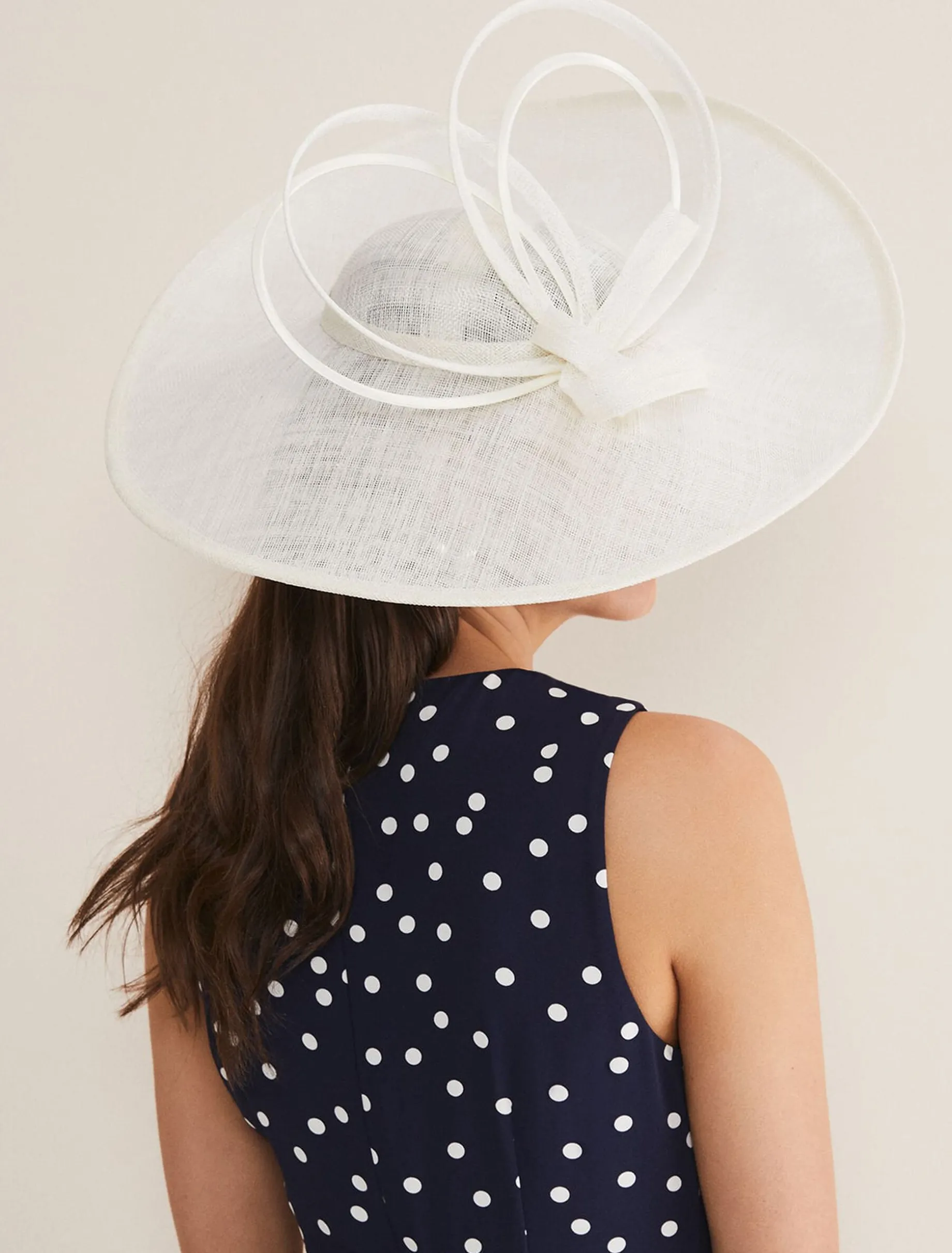 Oversized Loop Disc Fascinator