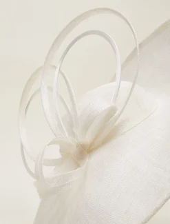 Oversized Loop Disc Fascinator