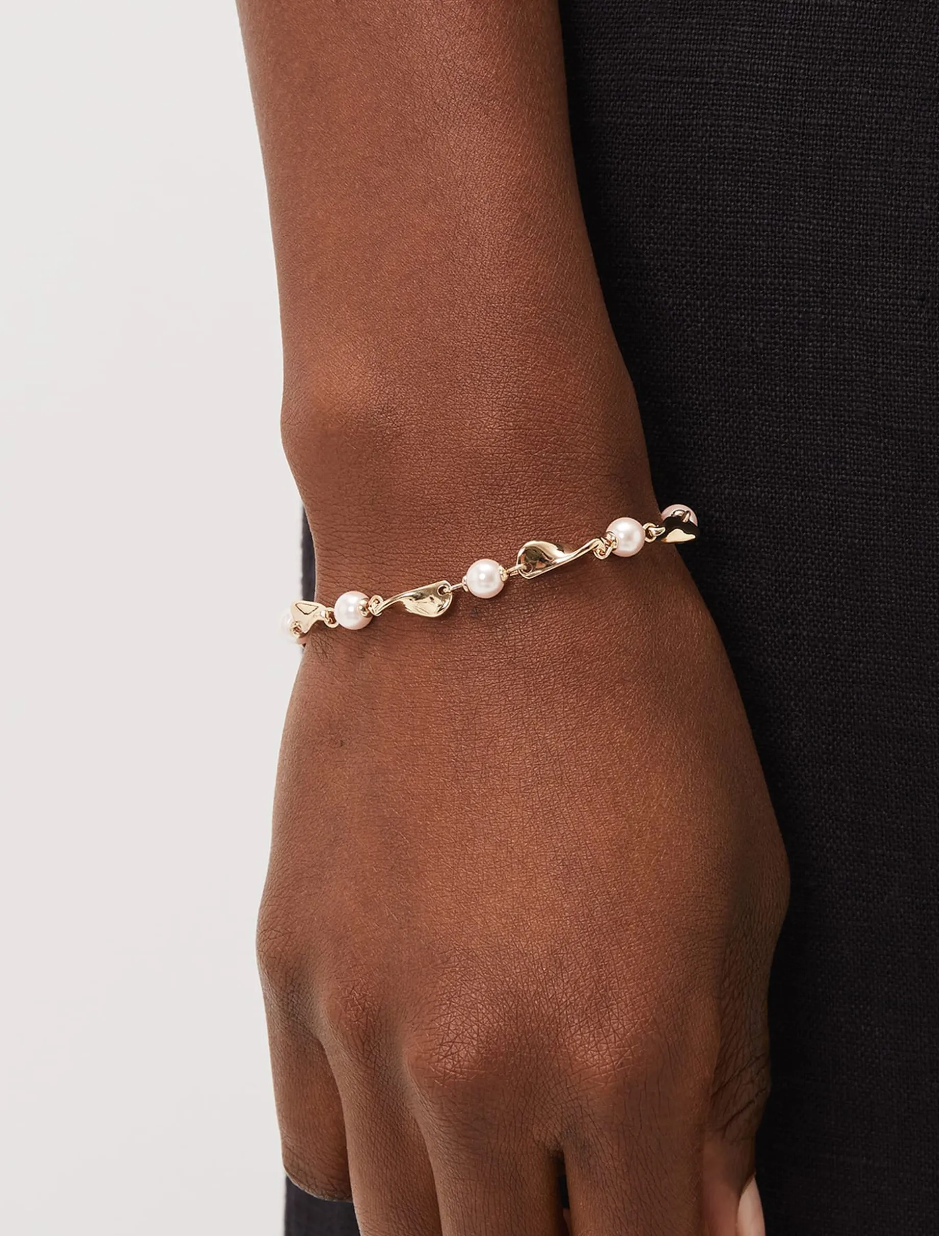 Pearl And Twist Bracelet