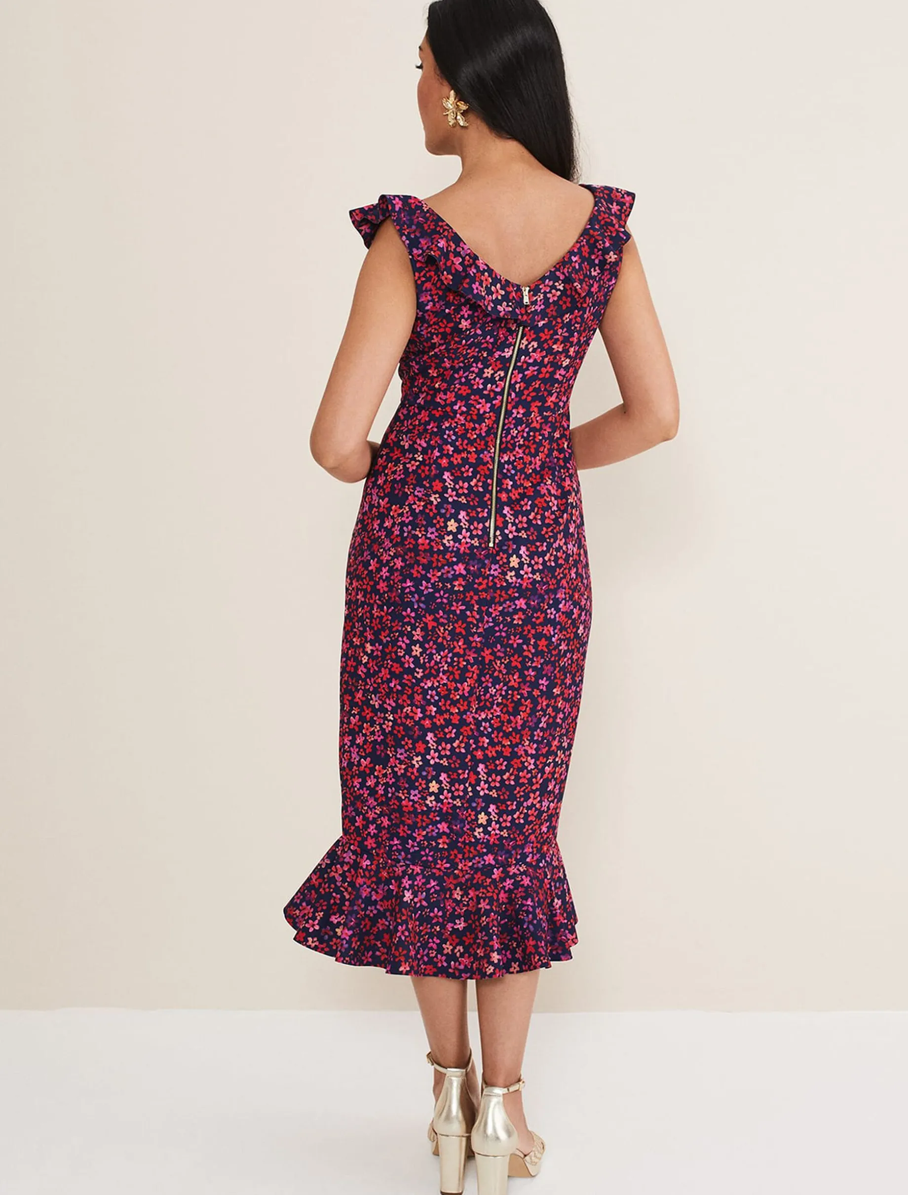 Petite Viola V-Neck Ditsy Frill Dress