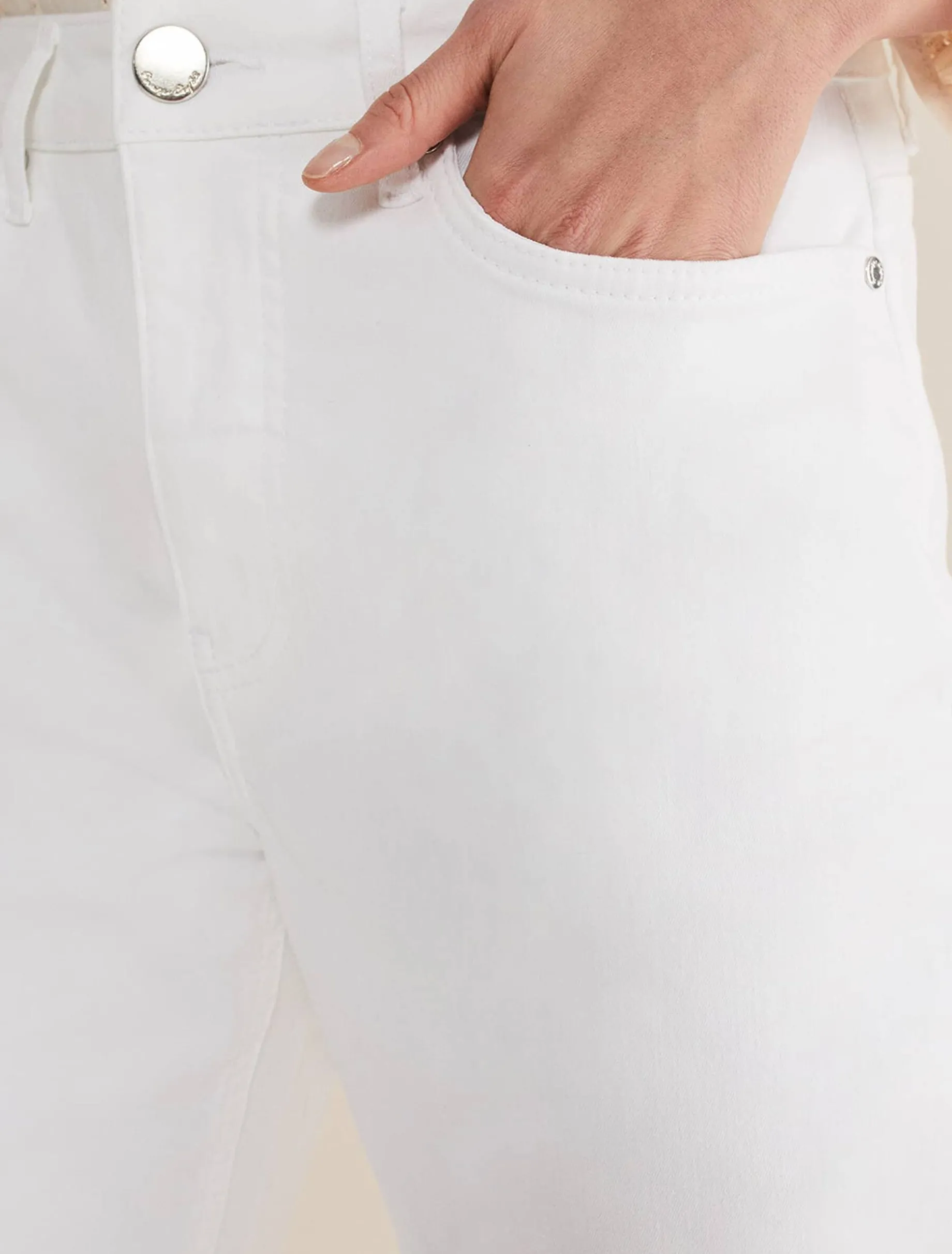 Petra Straight Leg Jeans
