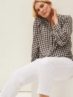 Ramona Cropped Straight Leg Jean