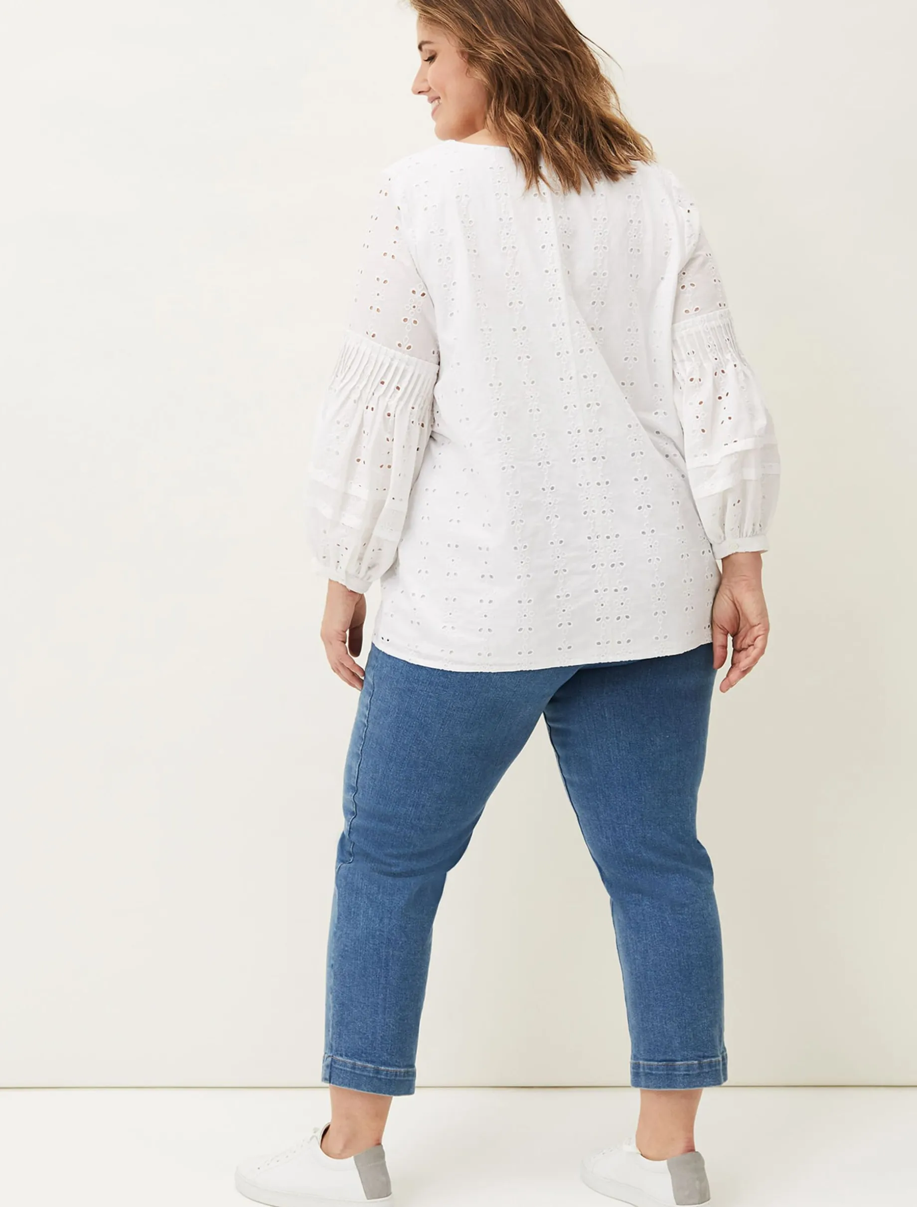Ramona Straight Leg Jean