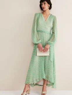 Roxanna Pleated Diamond Maxi Dress