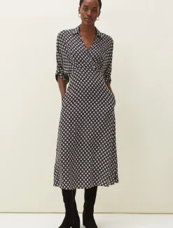 Ryleigh Geometric Print Midi Dress