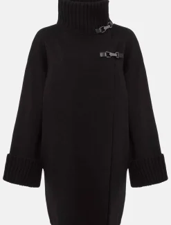 Seama Buckle Trim Knit Coat