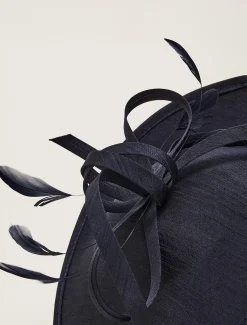 Shantung Oval Disc Fascinator