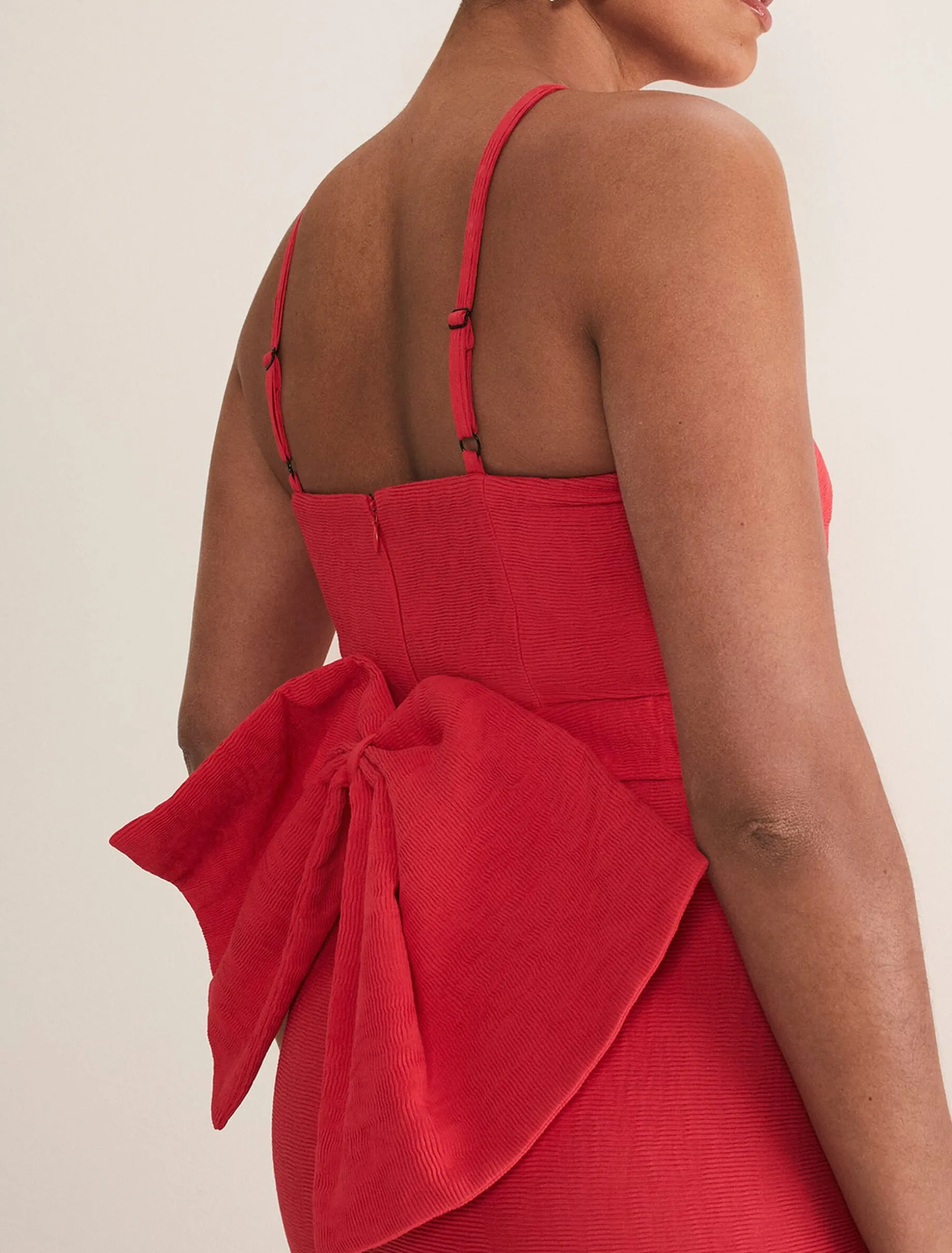 Sherani Bodycon Midi Dress